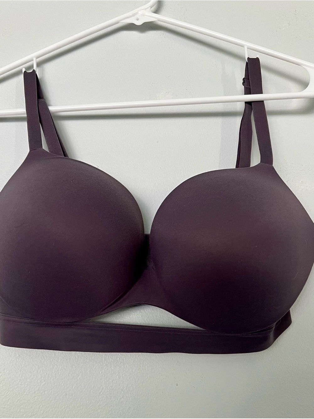 Victoria's Secret 34DDD Incredible Push-Up Bra (wire-free) - Storm Gray